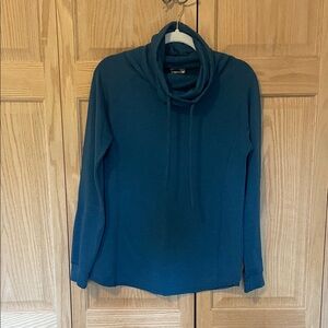 32 Degrees Deep Blue Cowl Neck Long Sleeve Top size Small